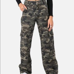 CAMO Cargo Pants